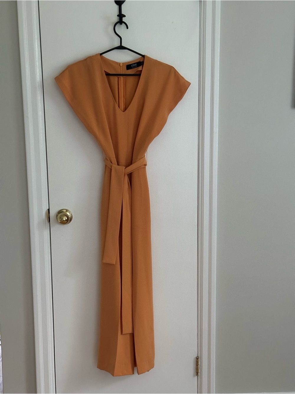 V-Neck Simon’s Jumpsuit - Mango/Peach coloured